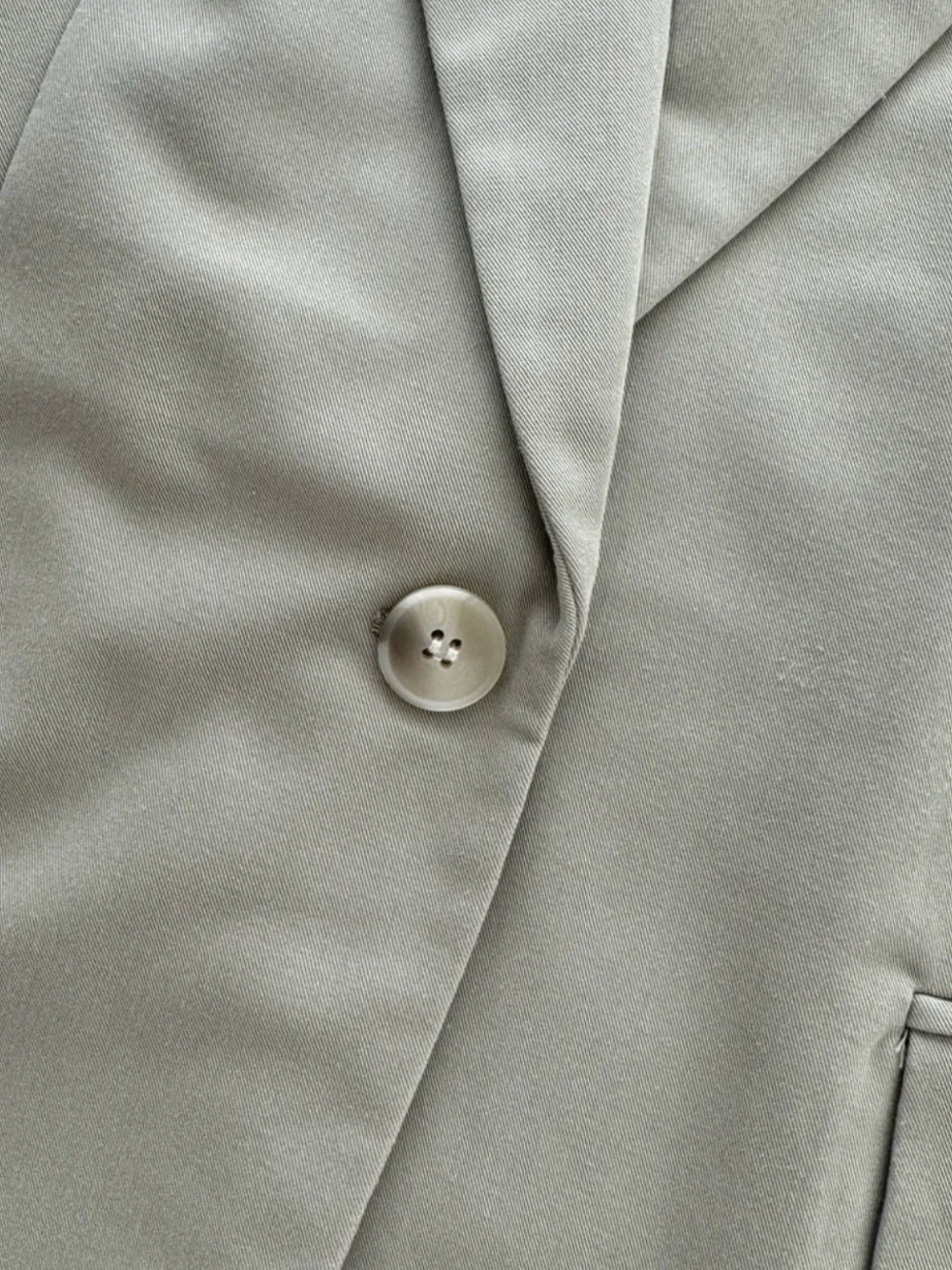H&M Light Sage Single-Button Women's Blazer - Picture 9 of 14